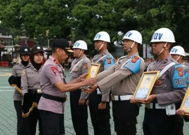 10 Anggota Polisi di Jabar Dipecat