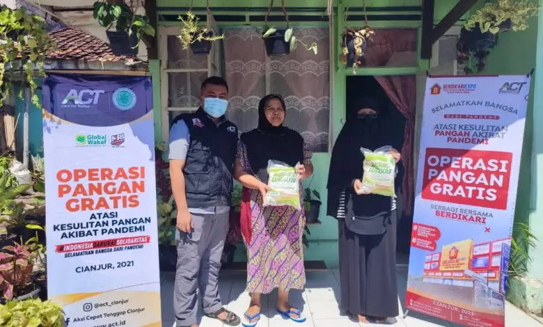 ACT Cianjur dan Berdikari Expo Gelar Operasi Pangan Gratis