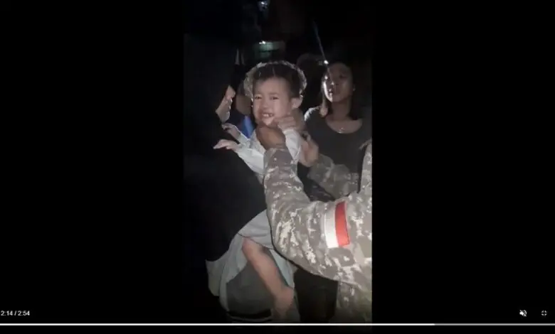 Aksi Heroik Penyelamatan Bayi Korban Kecelakaan di Gekbrong