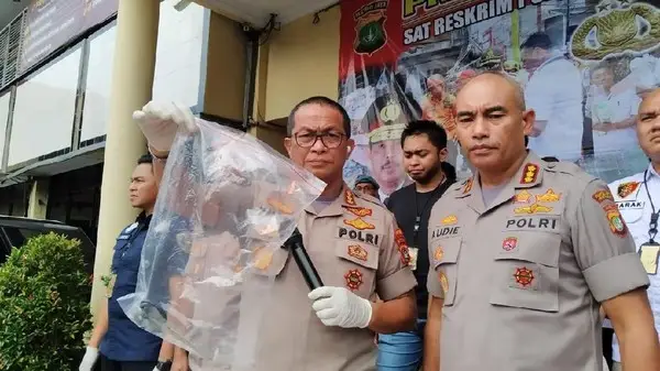 Anak Tusuk Ibu Pakai Gunting, Diduga Kecanduan Game Online
