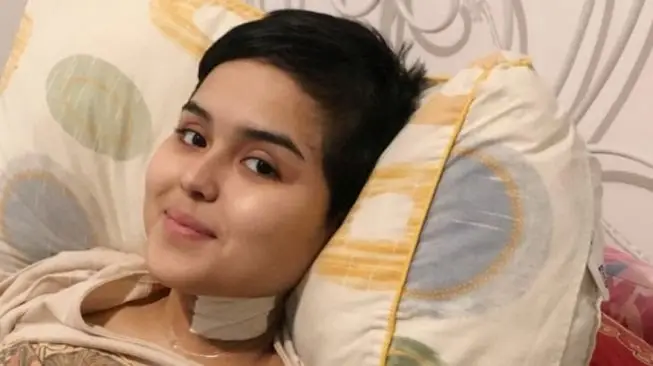 Artis Edelenyi Laura Anna Meninggal Dunia