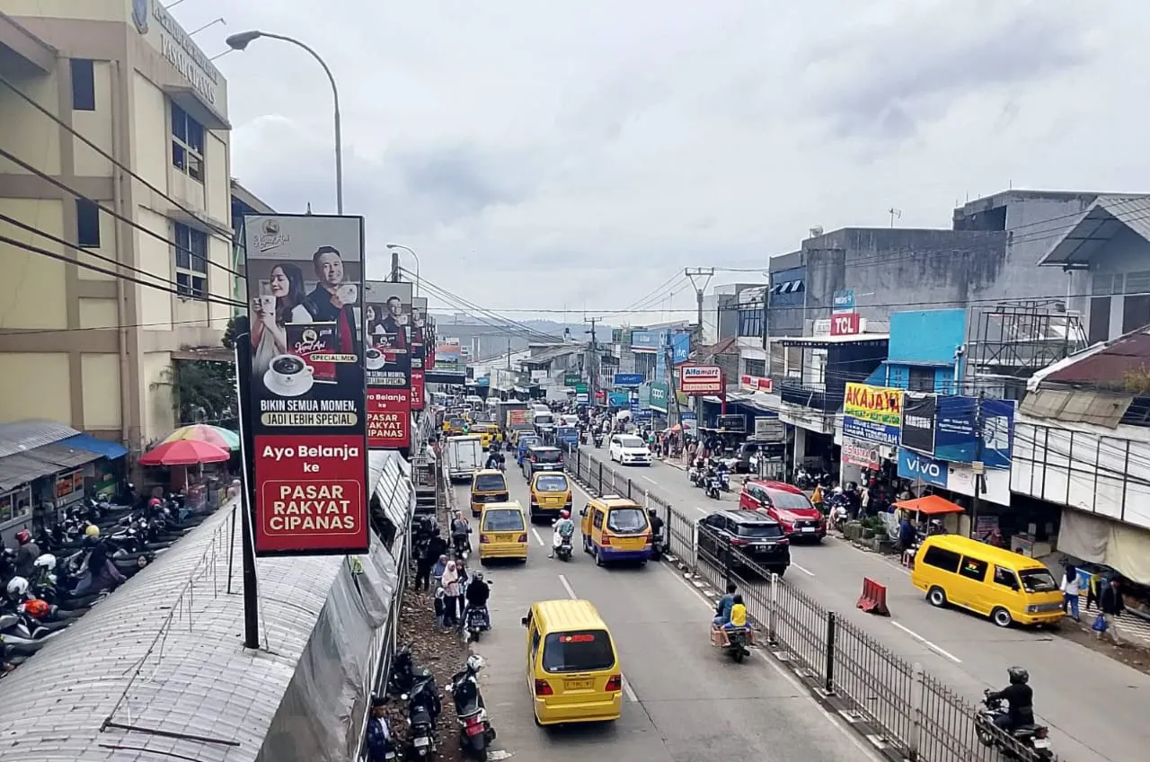 Arus Mudik 2025 Lancar, 561 Angkot Cipanas Dihentikan Sementara