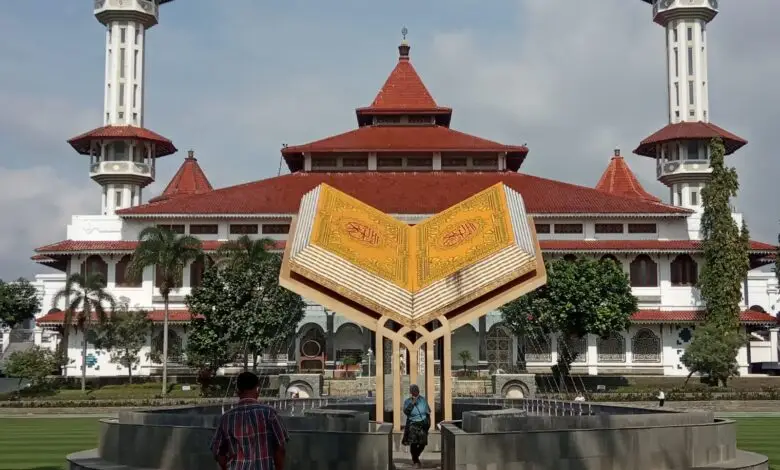 Asik! Alun-alun Cianjur Dibuka Lagi, Belum Divaksin Tidak Bisa Masuk!