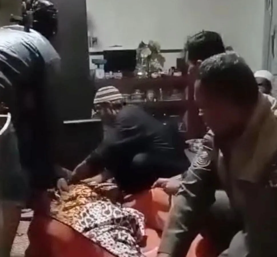 Astaghfirullah! Mengaku Dapat Bisikan Gaib, Seorang Cucu Bantai Nenek di Campaka Hingga Tewas