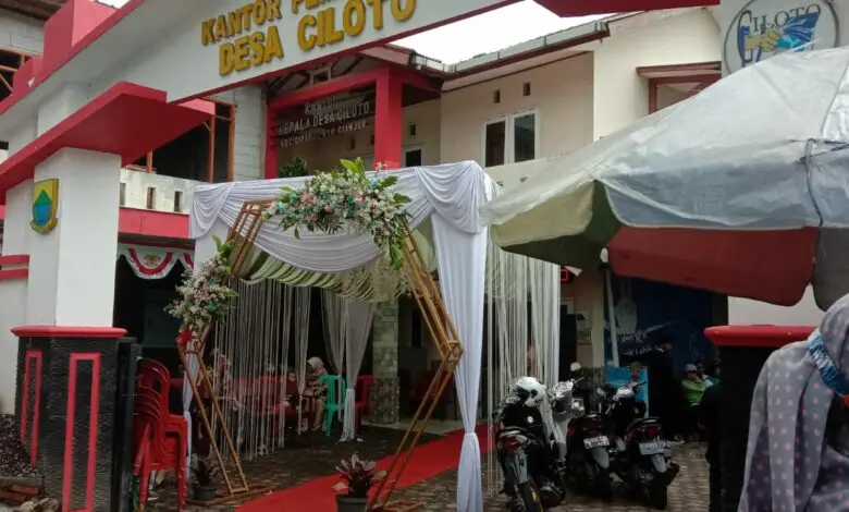 Aula Kantor Desa Ciloto Cipanas Cianjur Jadi Tempat Pernikahan