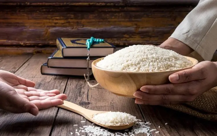 Bacaan Niat Zakat Fitrah Jangan Sampai Salah! Lihat Pelafalannya di Sini