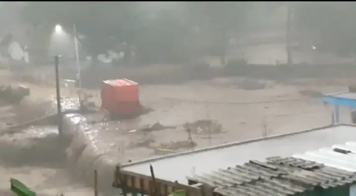 Banjir Bandang Cicurug, Belasan Rumah Hanyut, Puluhan Terendam