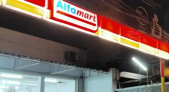 Bayar Pajak Kendaraan Bisa Kok di Alfamart, Yuk Intip Cara dan Syaratnya!
