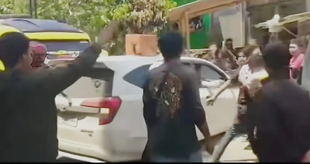 Berawal Dari Pemalakan, Bentrokan Sopir Elf vs Travel Gelap Pecah di Sindangbarang Cianjur