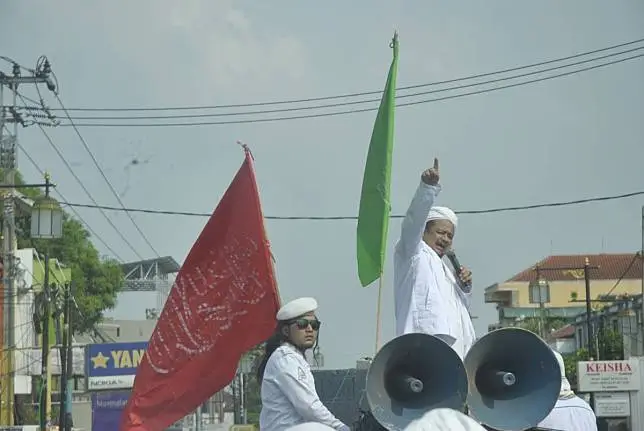Bioskop Didemo Habis-habisan, Karaoke SKY Diabaikan! Ada Apa Dengan FPI???