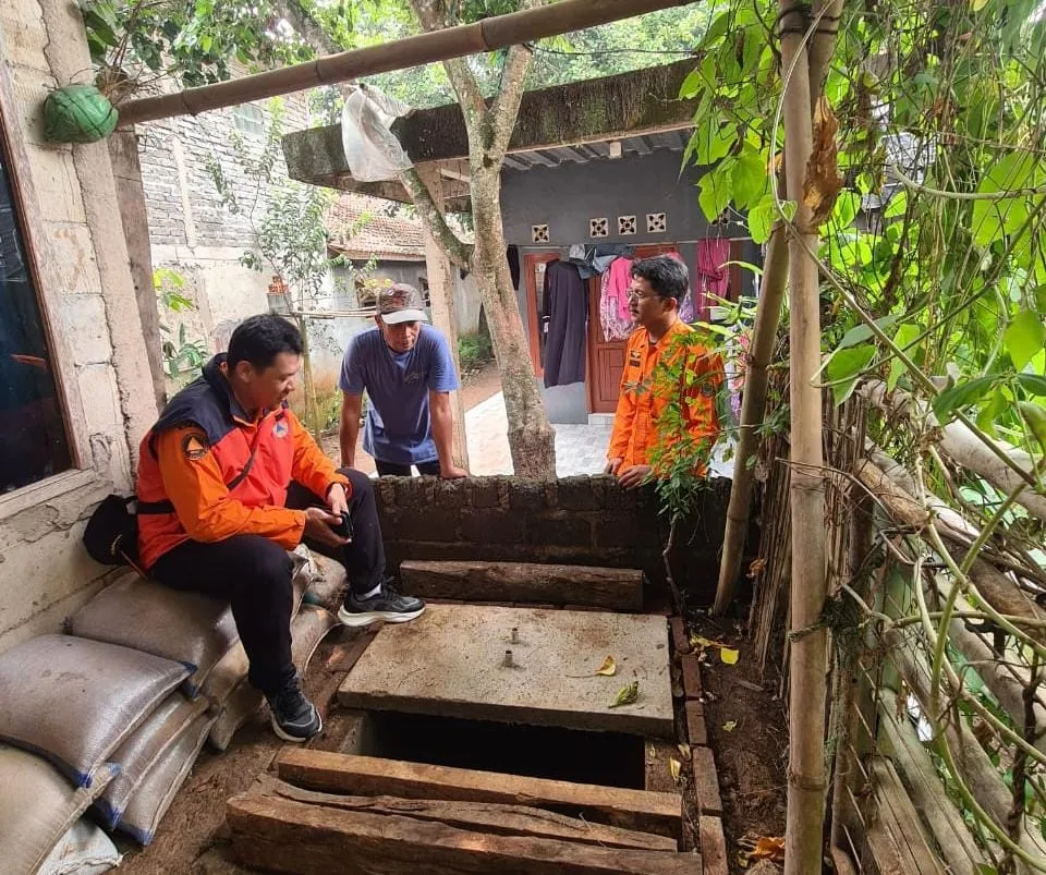 BPBD Cianjur Selidiki Lubang Misterius di Cikalongkulon, Kalak: Kami Layangkan Surat Ke BRIN Untuk Diteliti