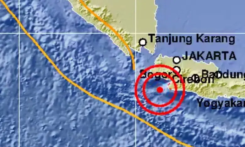BREAKING NEWS: Gempa 5.2mag Terasa Sampai Cianjur