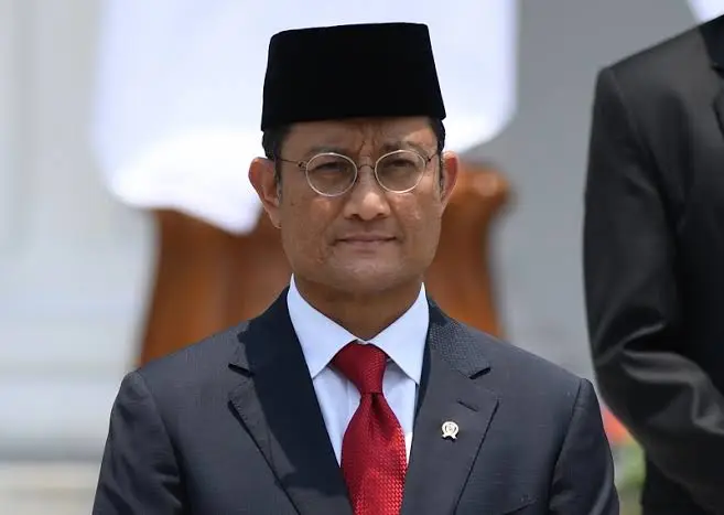 Breaking News KPK Tetapkan Mensos Juliari P Batubara Tersangka Korupsi Berjamaah Bansos Covid-19
