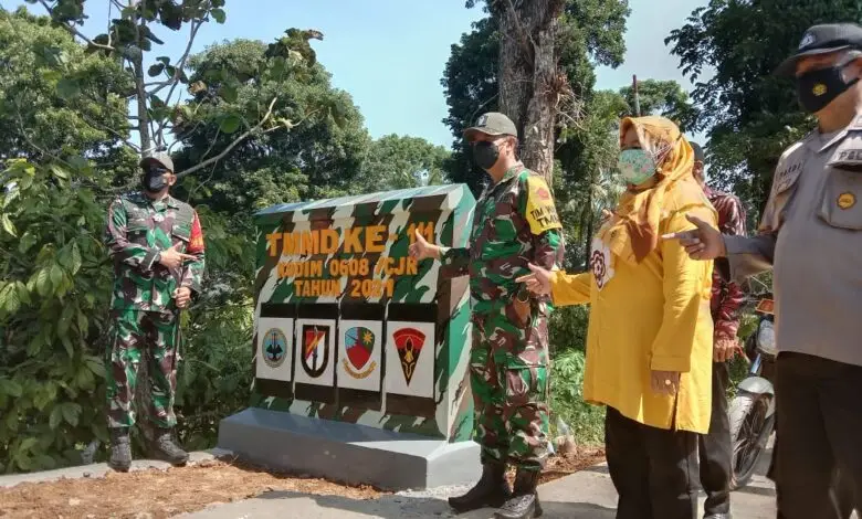 Brigjen TNI Sasongko Hardono Tinjau Lokasi TMMD di Desa Ciandam
