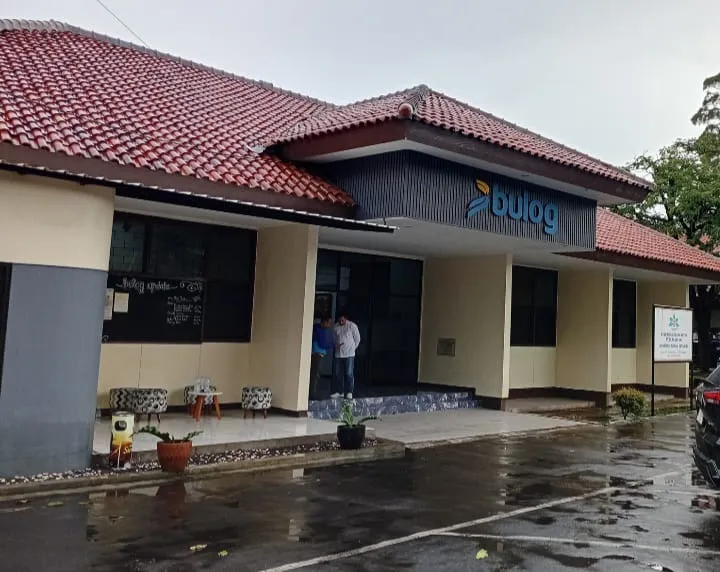 Bulog Cianjur Imbau Masyarakat Tak Panik Soal Isu Beras Oplosan: Stok Aman, Harga Terkendali
