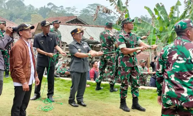 Bupati Herman Buka TMMD ke 118 Kodim 0608