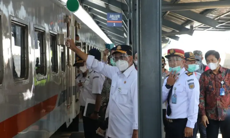 Cara ke Bandung Naik Kereta Api dari Sukabumi dan Cianjur, Cuma Rp15 Ribu!