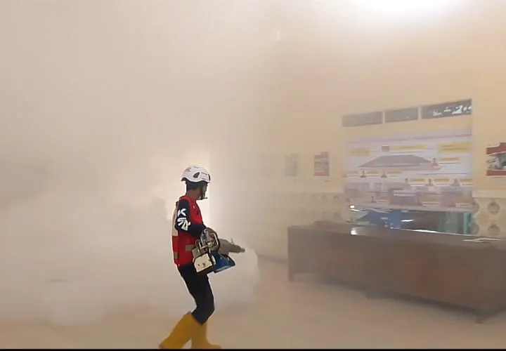 Cegah DBD, Pemdes Sukamanah Cugenang Lakukan 'SABER PUNGLI' dan Fogging