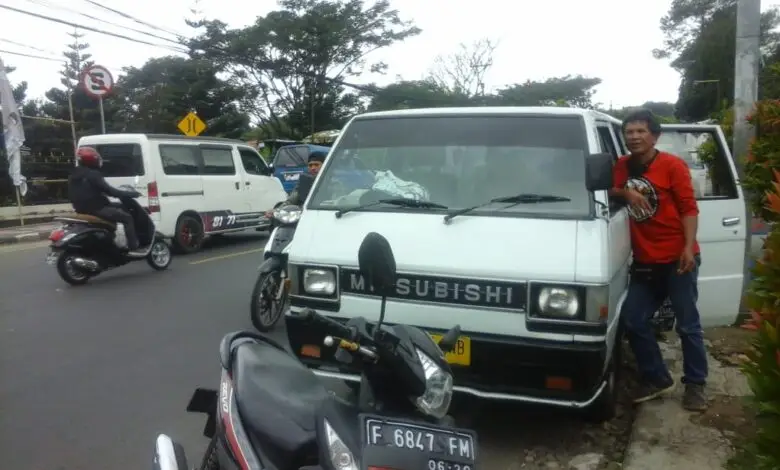 Curhatan Sopir L-300 Cianjur - Bogor yang Beroperasi di Tengah PSBB