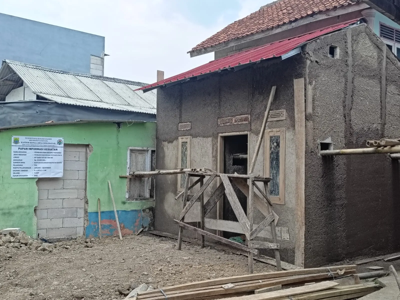 Dapat Bantuan Pemkab, Desa Sukamanah Cugenang Bangun Posyandu Tingkatkan Pelayanan Kesehatan Warga