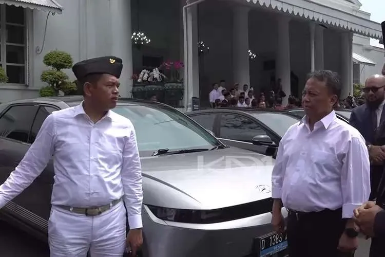 Dedi Mulyadi Punya Terobosan Baru, Minibus Dinas Gubernur Kini Menjadi Mobil Rumah Sakit