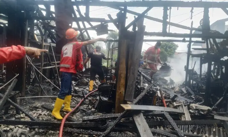 Delapan Kios Terbakar di Cianjur, Tiga Mobil Pemadam Diturunkan