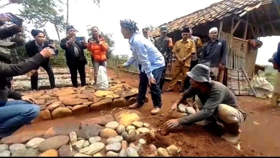 Delapan Makam Keramat Palsu di Cianjur Dibongkar Warga