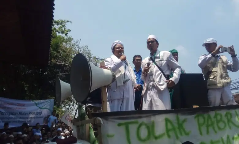 Demo di Pendopo, Massa Tuntut Pabrik Timah di Cikalongkulon Ditutup