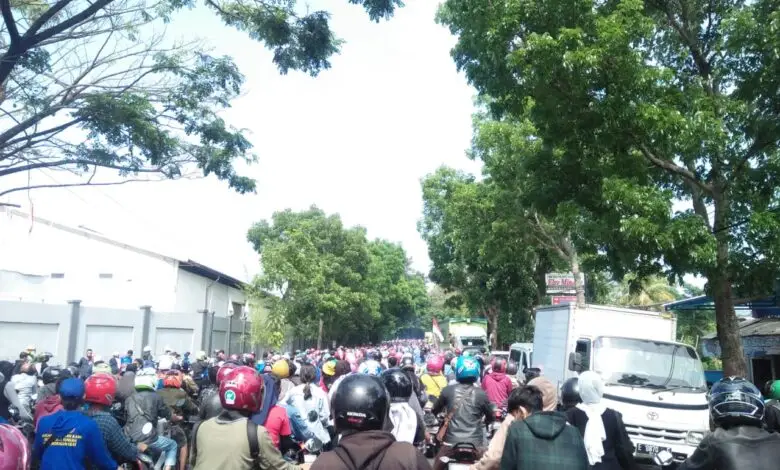 Demo Tolak Omnibus Law Hari Ini, Buruh Cianjur Kembali Bergerak ke DPRD