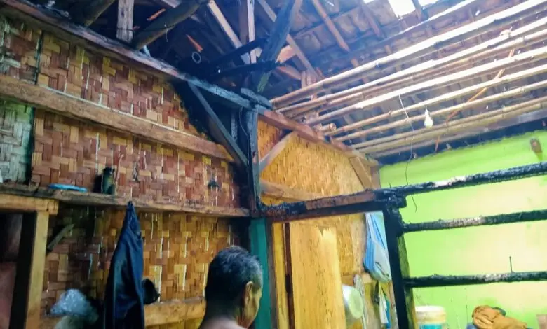 Ditinggal ke Sawah, Rumah di Ciranjang Kebakaran