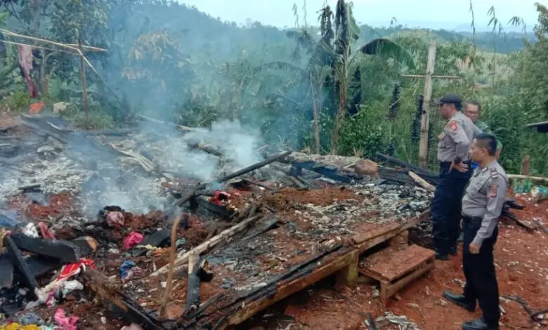 Ditinggal Nyoblos Saat Pilkades, Rumah di Takokak Kebakaran