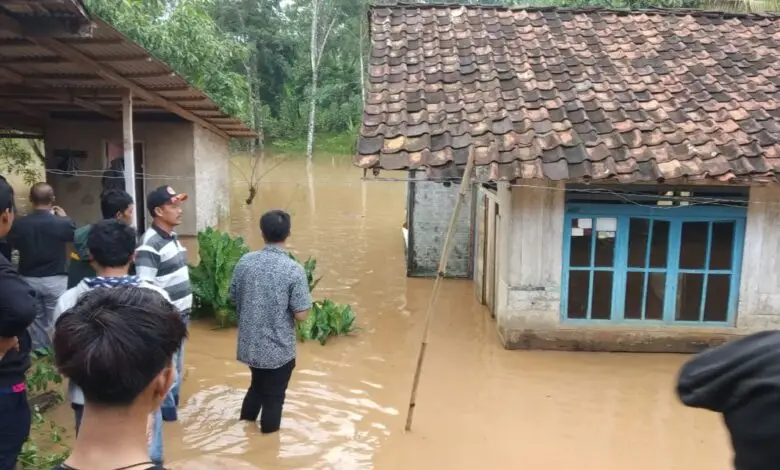 Dua Kampung di Kecamatan Mande Terendam Banjir