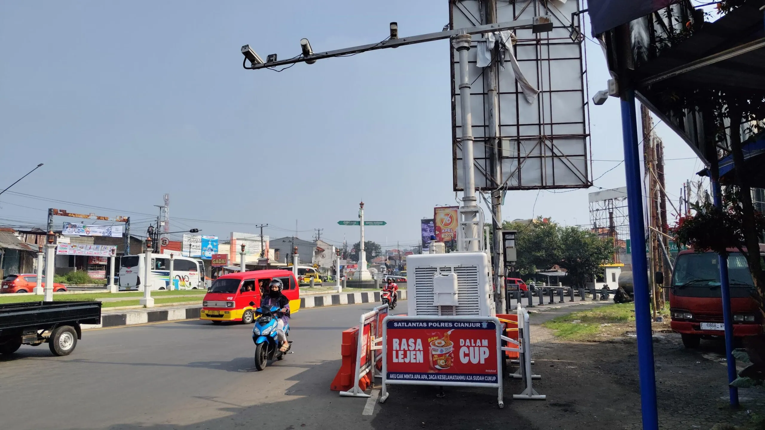 ETLE Portabel di Cianjur Efektif Tekan Kecelakaan, Tapi Warga Bingung Cara Bayar Denda