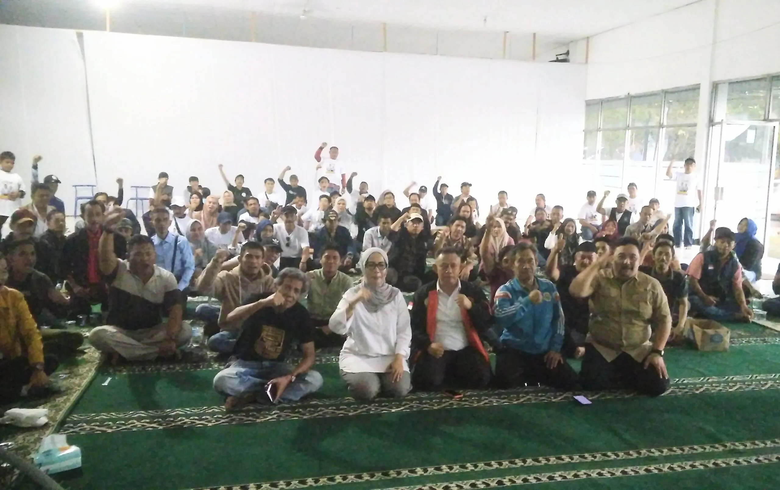 Forum RT/RW Cianjur Dukung Paslon Deden Nasihin - dr. Neneng Efa Fatimah