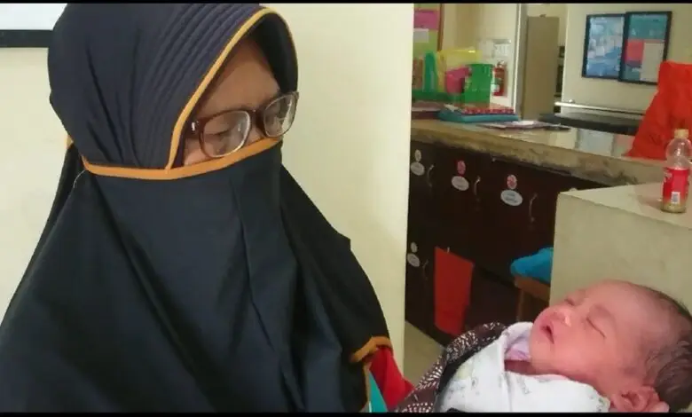 Geger! Warga Bojongpicung Temukan Bayi Perempuan dengan Ari-ari Masih Menempel