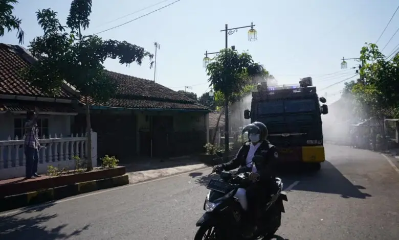 Gejrot! Pemkab dan Polres Cianjur Semprot Disinfektan Setiap Jumat