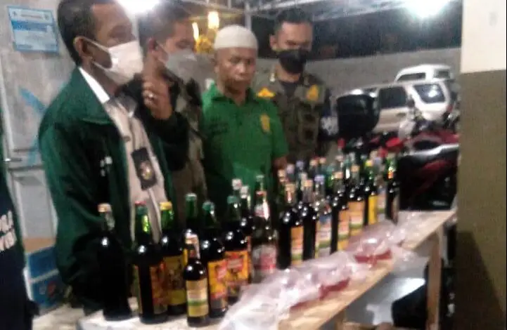 Gencar Razia Miras, Satpol PP Cianjur Akan Musnahkan Ribuan Botol Pekan Ini