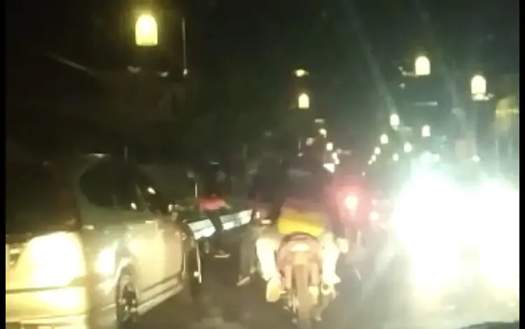 Gerombolan Bermotor ‘Hantui’ Cianjur, Seorang Pria Terkena Bacok