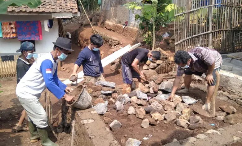 Gotong Royong, Pembangunan Rumah Korban Kebakaran di Ciranjang Dimulai