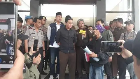 GSAC Hadiahi Kejari Cianjur Jamu Anti Masuk Angin