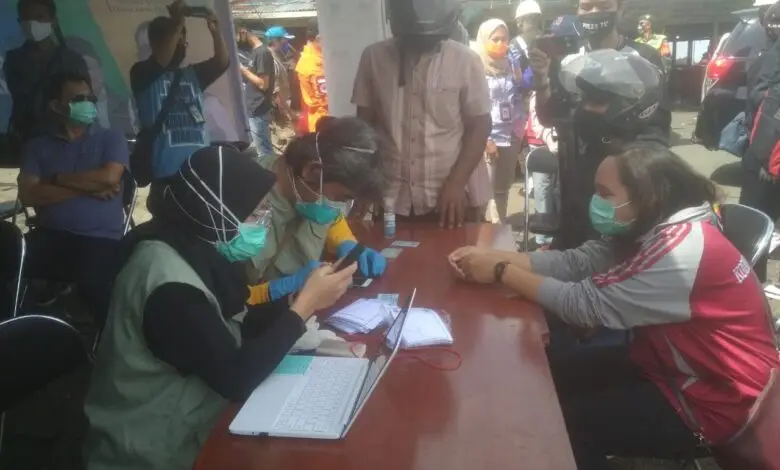 Gugus Tugas Jabar Gelar Rapid Test Covid-19 di Cianjur dan Bogor