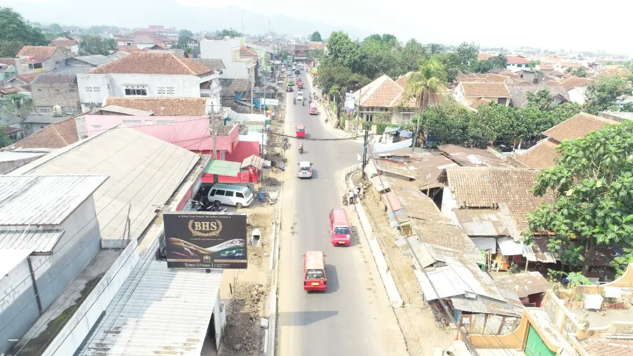Gunduli Paru-paru Kota Cianjur Kadis PUPR Tabrak Perbup