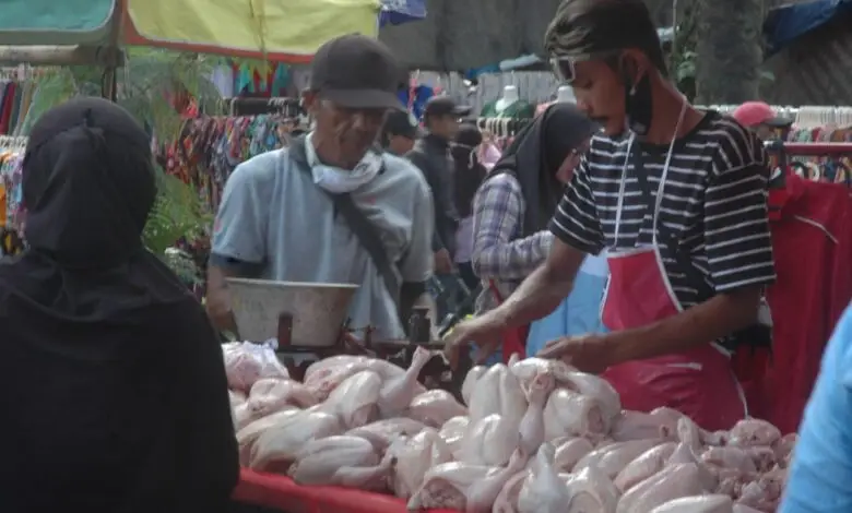 Harga Daging Ayam di Cianjur Tembus Rp38 Ribu per Kilogram