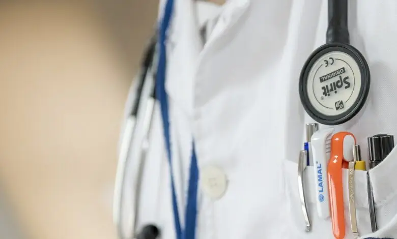 Hari Dokter Nasional, PB IDI Rilis 136 Dokter Wafat dalam Penanganan Covid-19