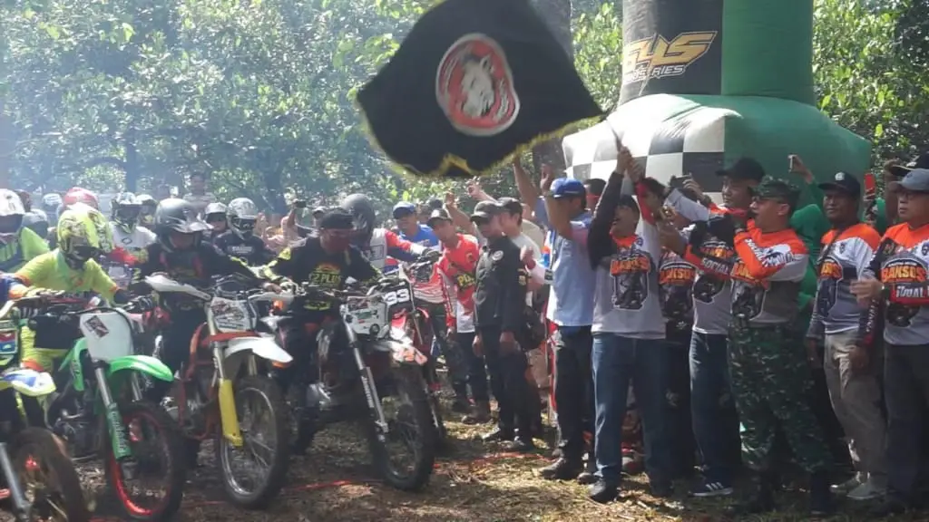 Hari Juang TNI AD 2019, Dandim 0608 Meriahkan Adventure and Care