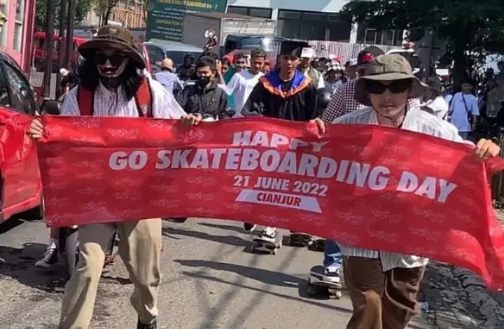 Hari Skateboard Dunia, Komunitas Skateboard Indonesia Cianjur Gelar Karnaval On The Street