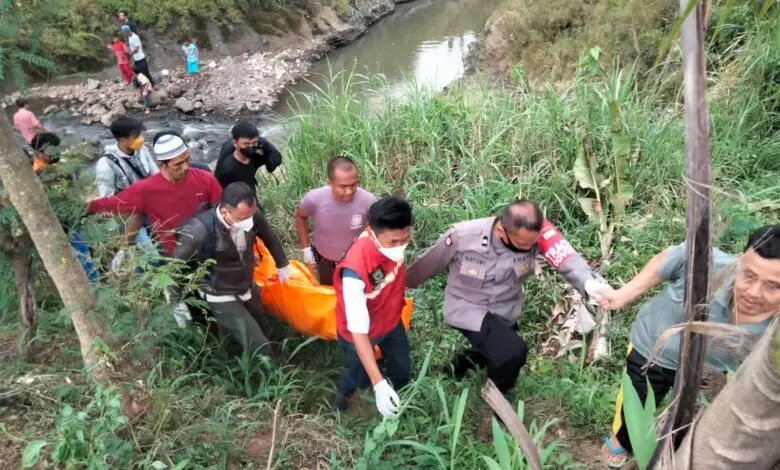 Hendak Mancing, Warga Malah Temukan Mayat Mengambang di Sungai Cilaku