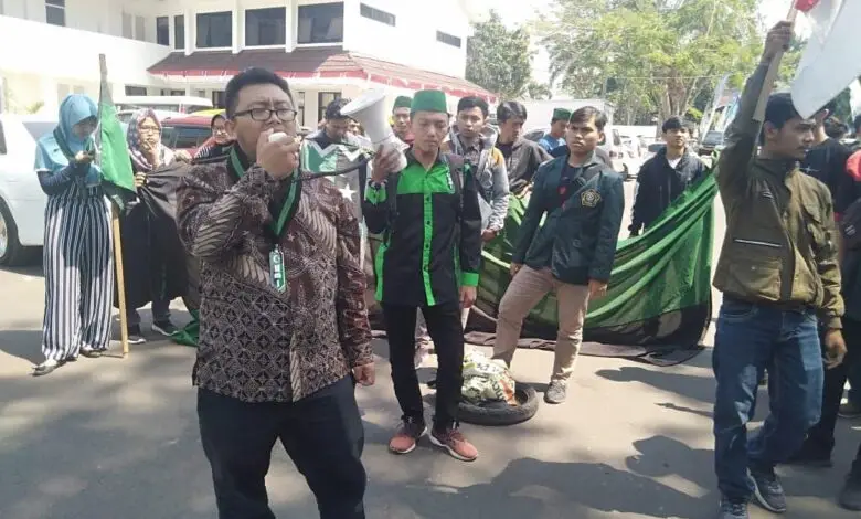HMI Cianjur Tuntut Penyelesaian Kasus Sumur Tercemar Bensin
