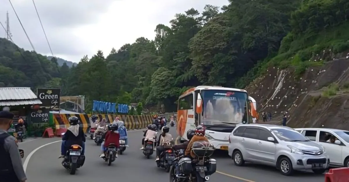 Ini Jadwal Penutupan Puncak Pass di Malam Tahun Baru 2025, Jangan Sampai Terjebak Macet!