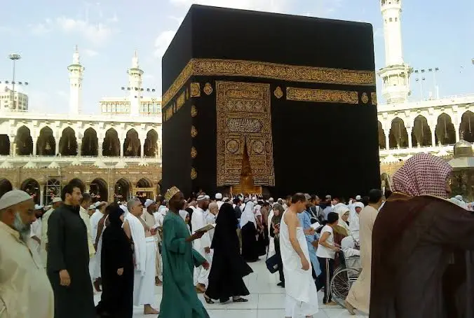 Ini Tata Cara Tawaf Dalam Ibadah Haji dan Umrah